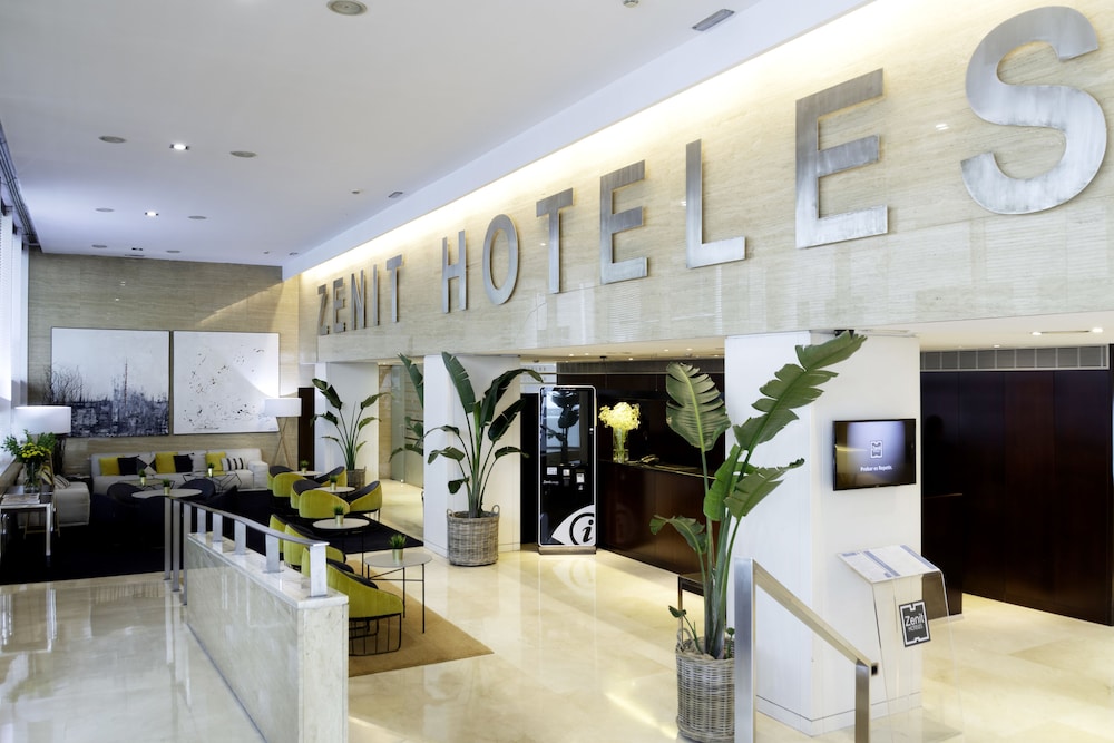 Hotel Zenit Coruna 53/66