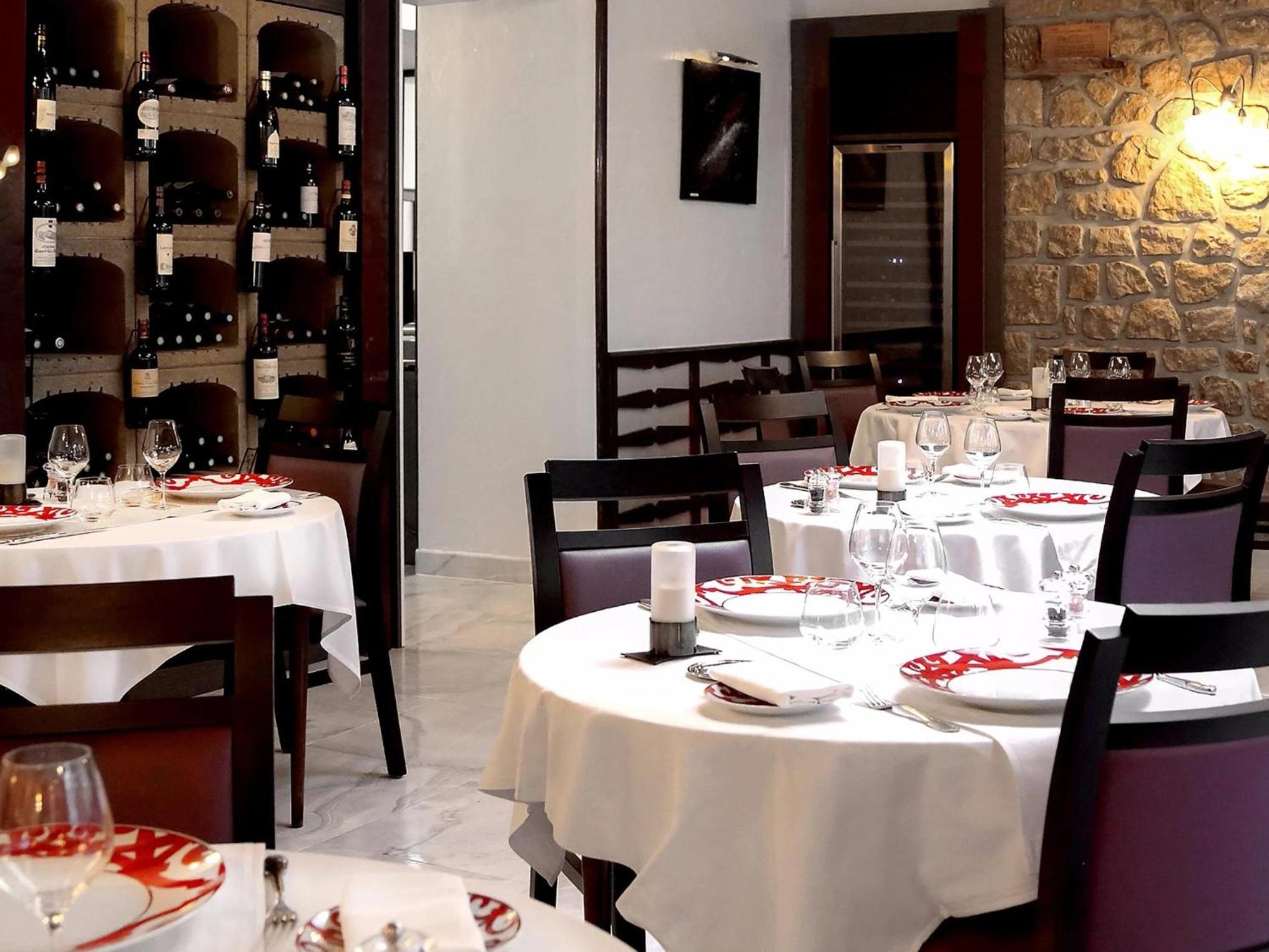 LOGIS GRAND HOTEL 32/51