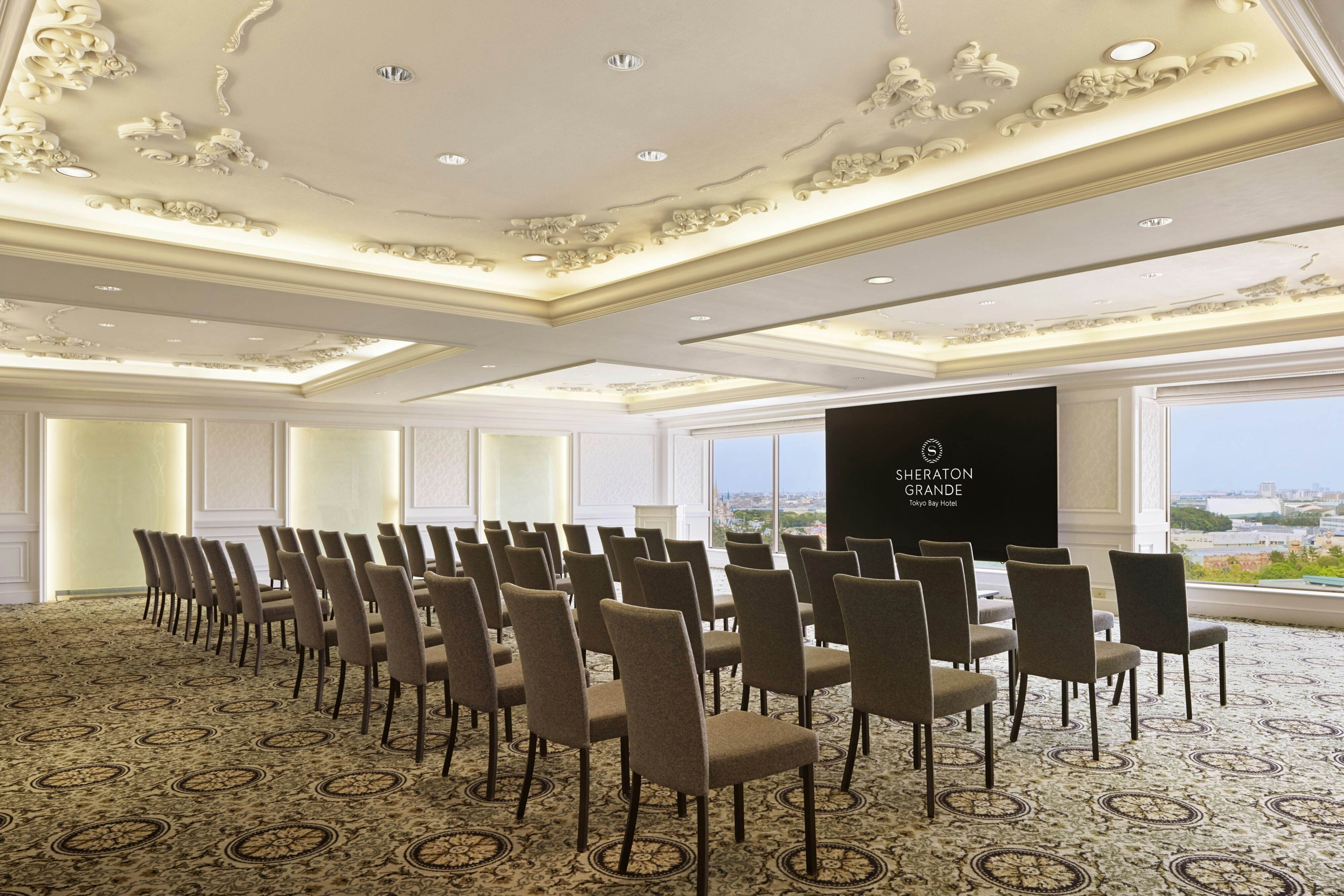 Sheraton Grande Tokyo Bay Hotel 67/81