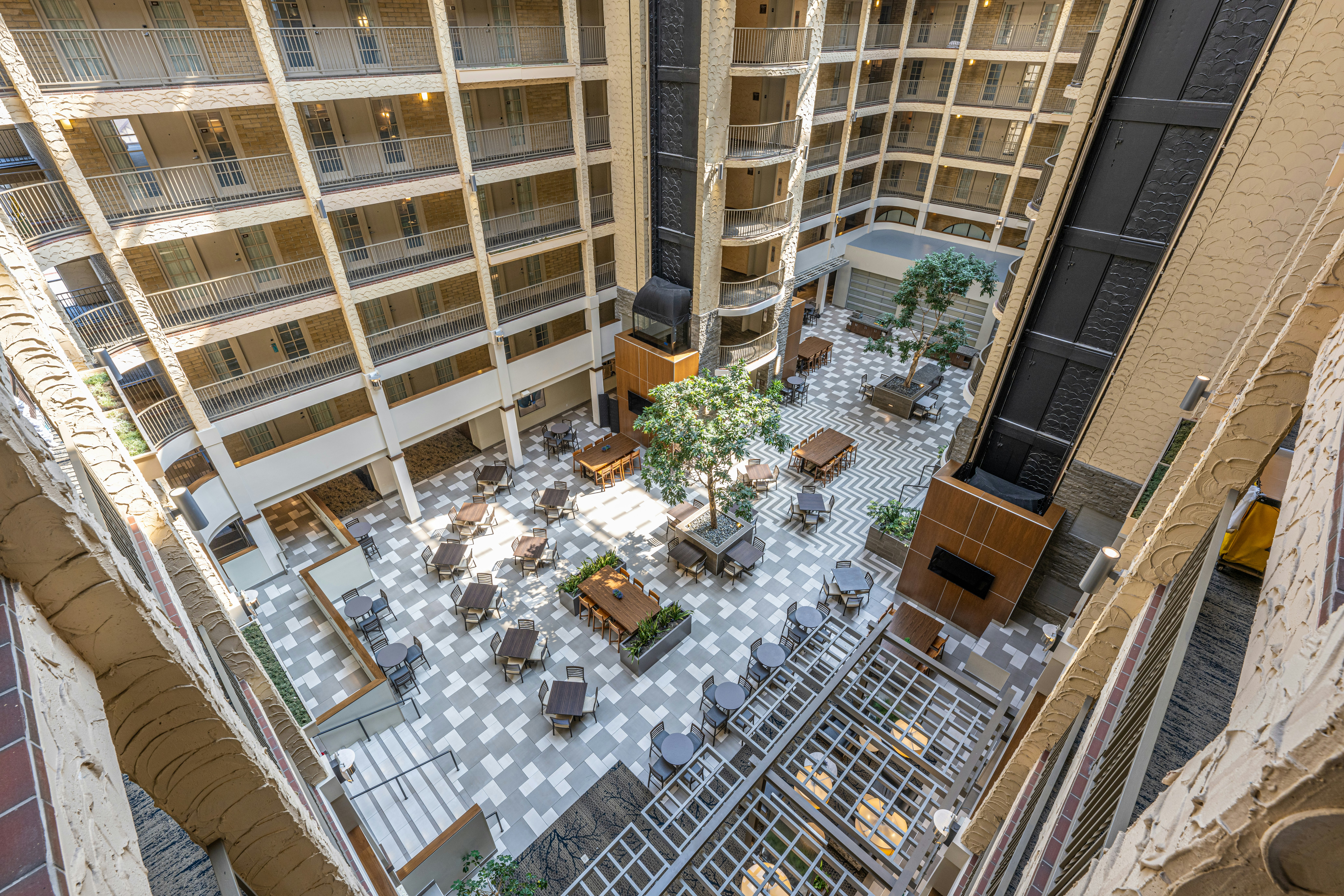 Embassy Suites by Hilton Bloomington/Minneapolis 22/50
