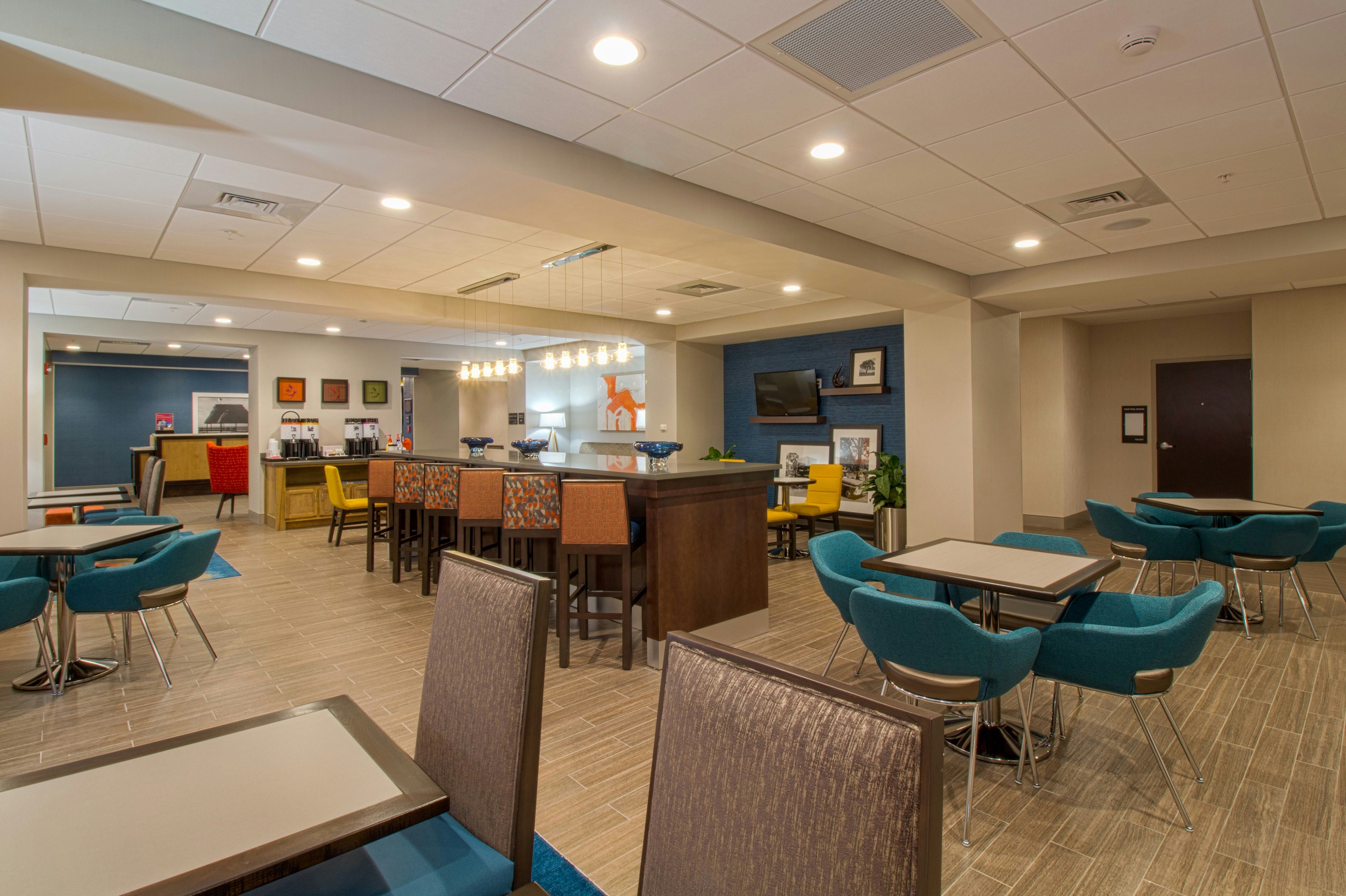 Hampton Inn Crestview I 10 Fl 13/20