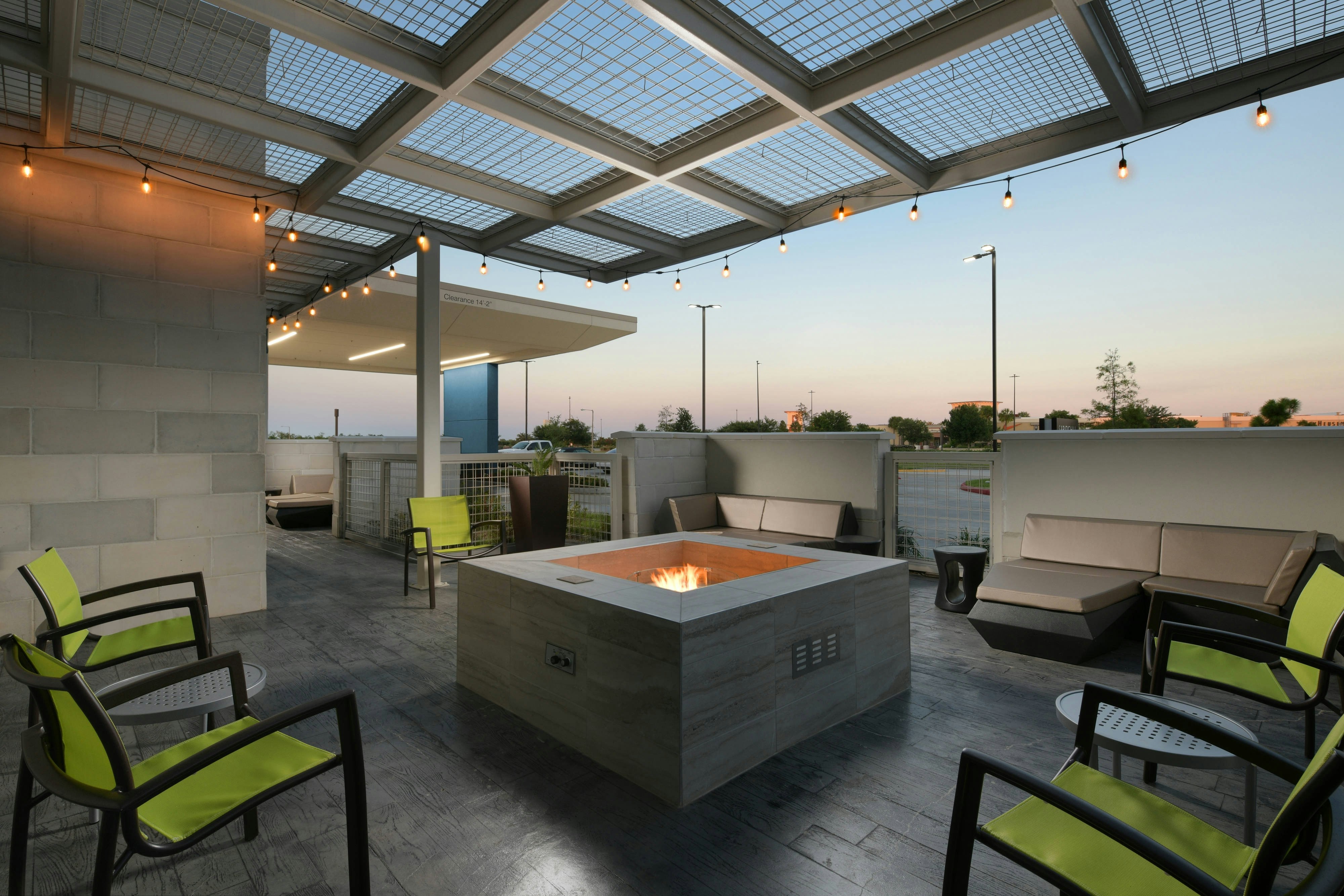 SpringHill Suites by Marriott Texas City 25/41