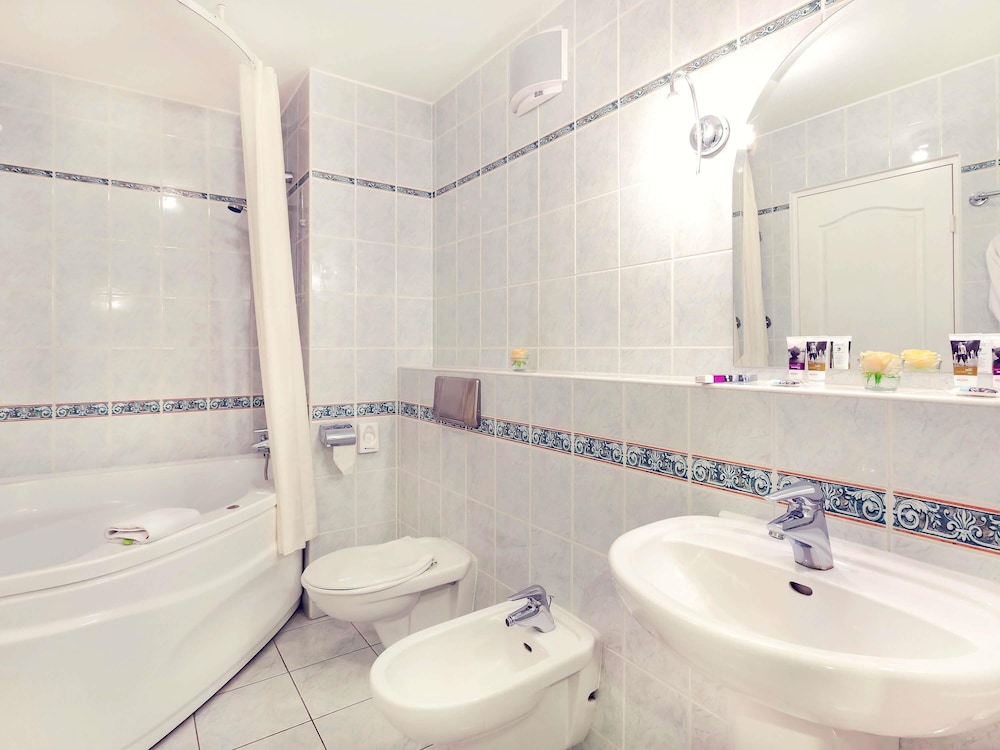 Hotel Mercure Czestochowa Centrum 49/50