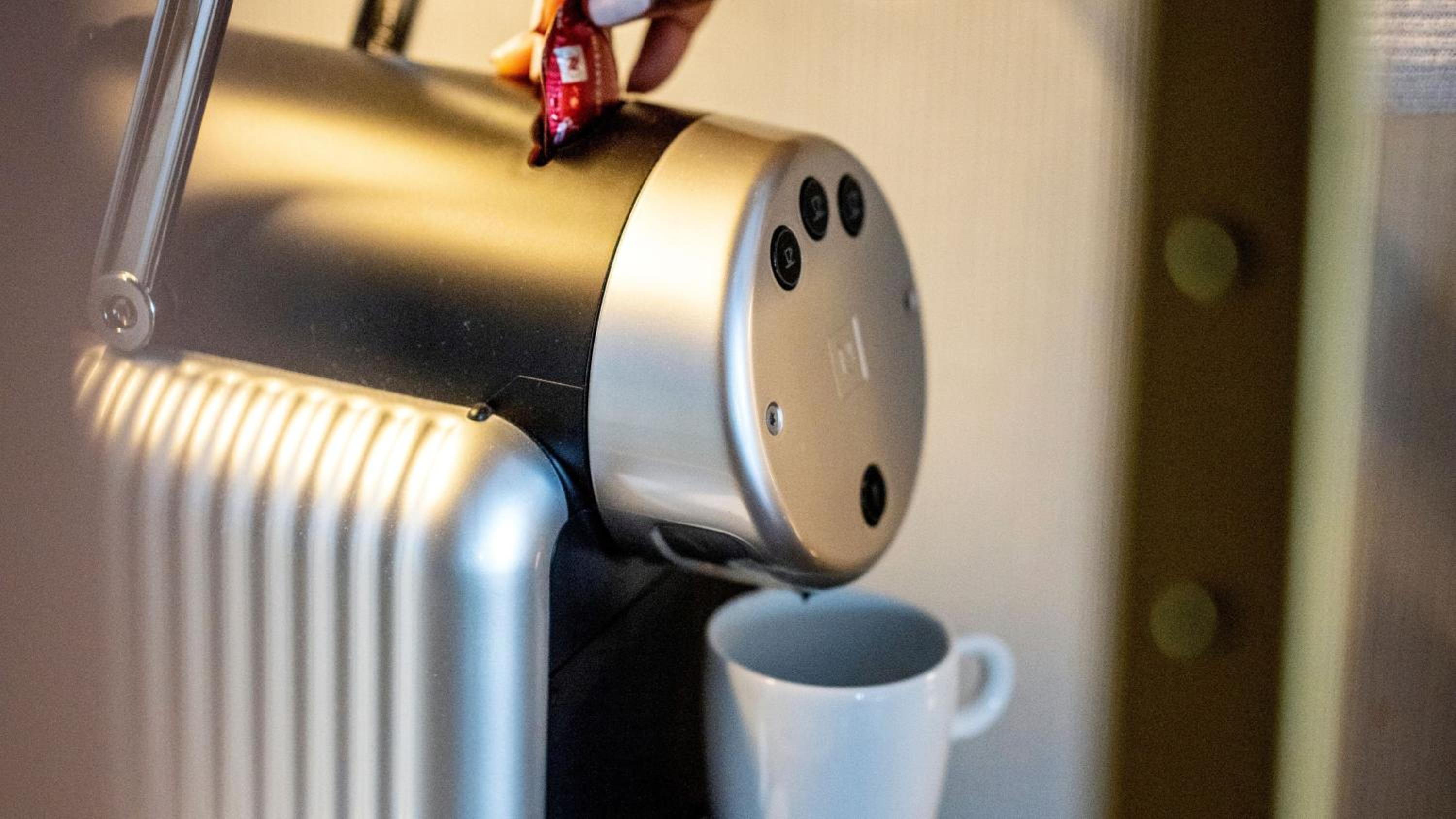 غرفة قياسية بسرير كينج وسرير كوين، Hotel Indigo Brussels - City by IHG 8/8