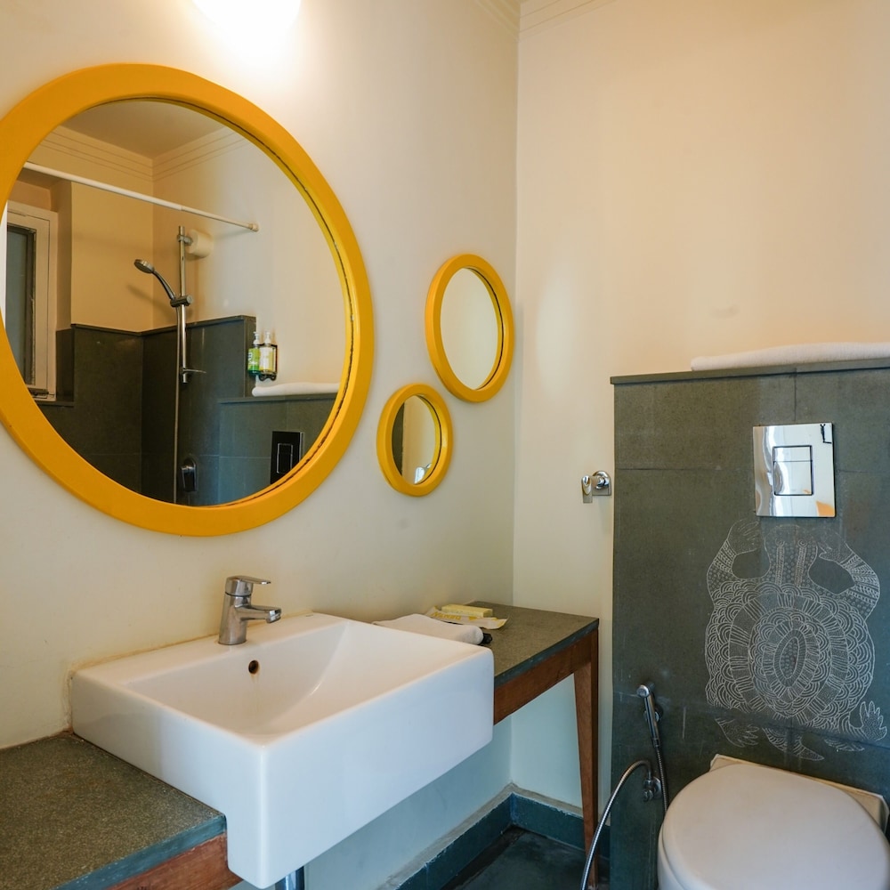 Bloom Boutique - Signature Towers 54/55