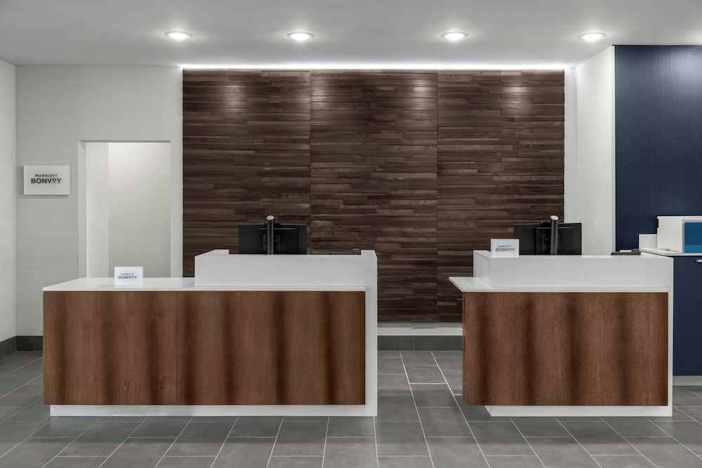 Courtyard By Marriott Sherman 3/45
