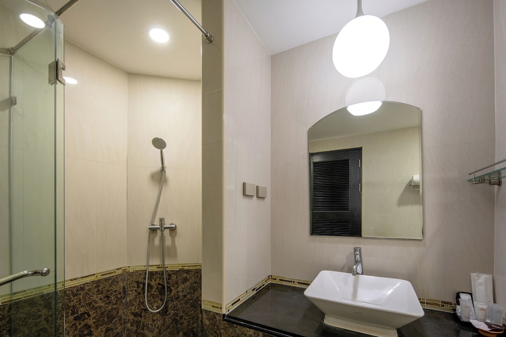 Princess Kamala Beachfront Hotel Phuket 92/92