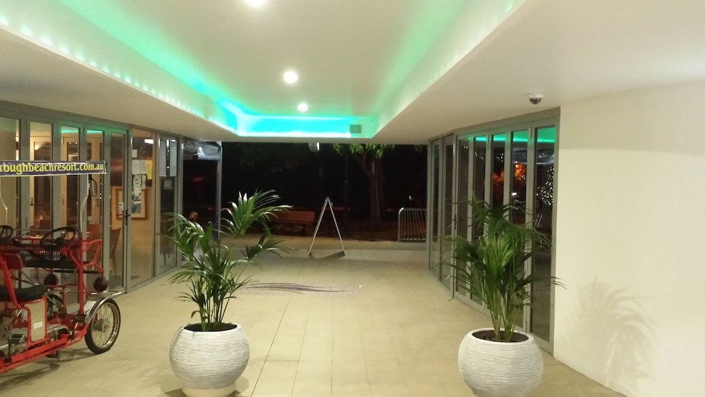 SCARBOROUGH BEACH RESORT 47/72