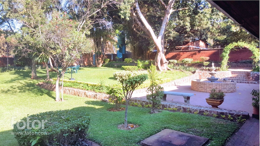 Annies Lodge Lilongwe Area 10 19/26