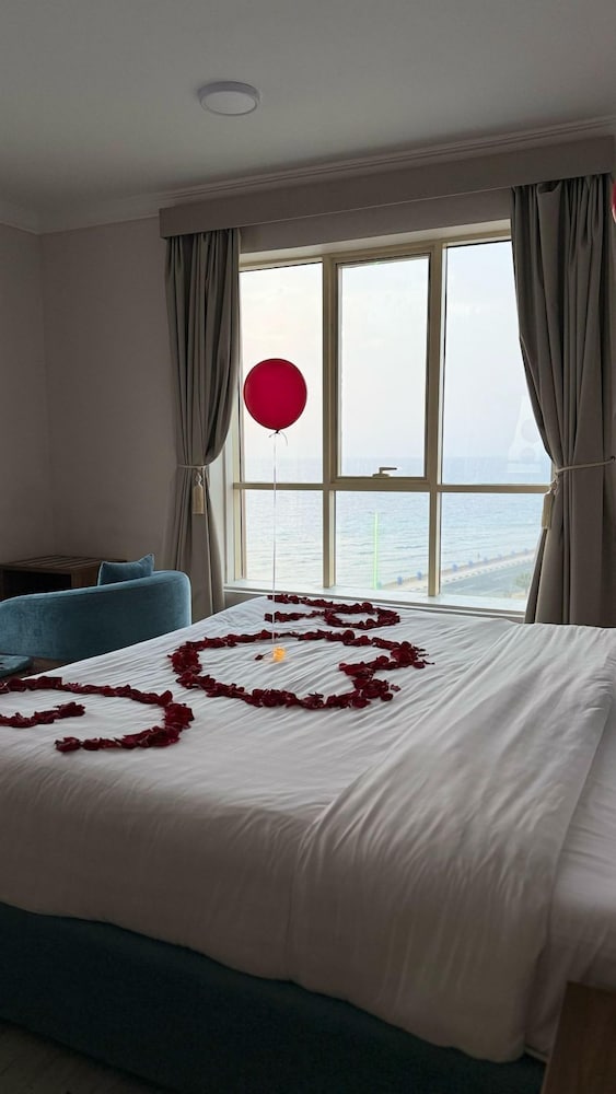 فندق سي فيو(SEAVIEW HOTEL) 27/74
