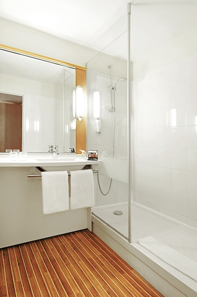 Ibis Nogent Sur Marne 44/44