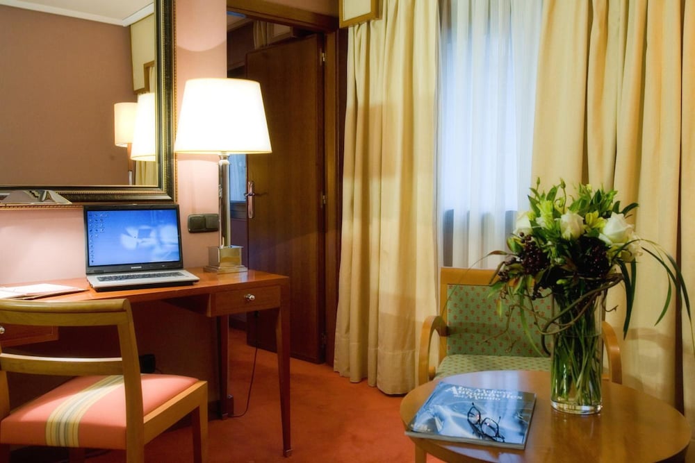 Lobby at Hotel Palafox, ZARAGOZA