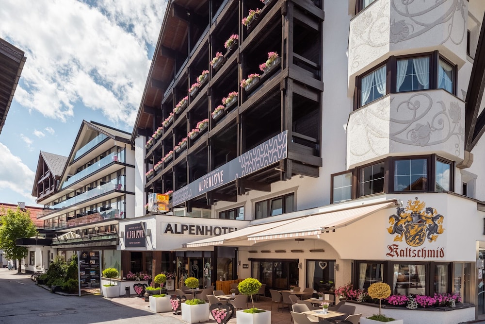 Alpenhotel Fall In Love 4/50
