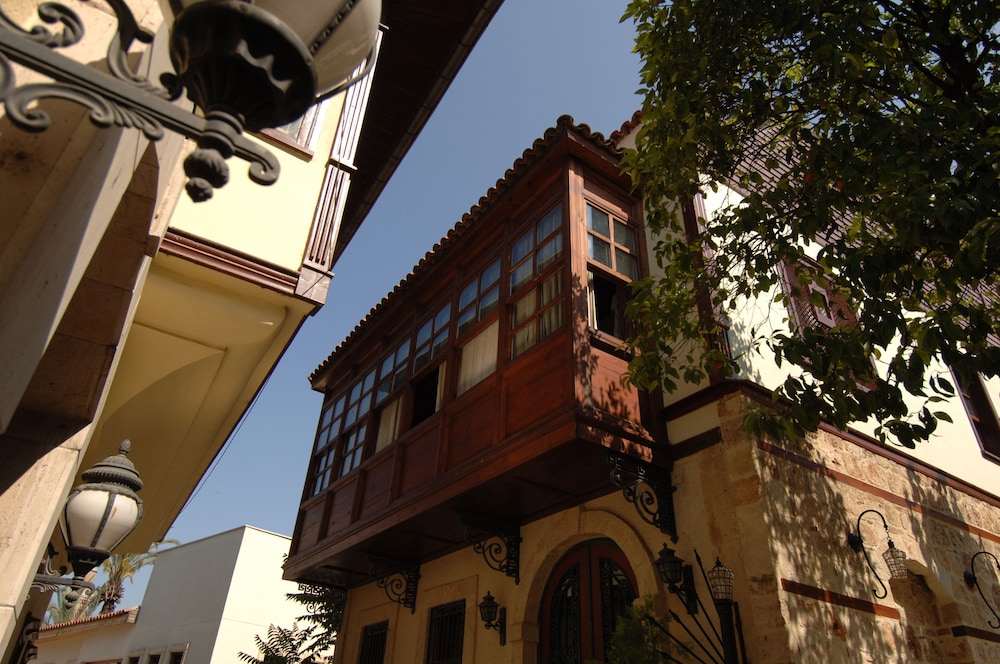 Tuvana Hotel 2/71