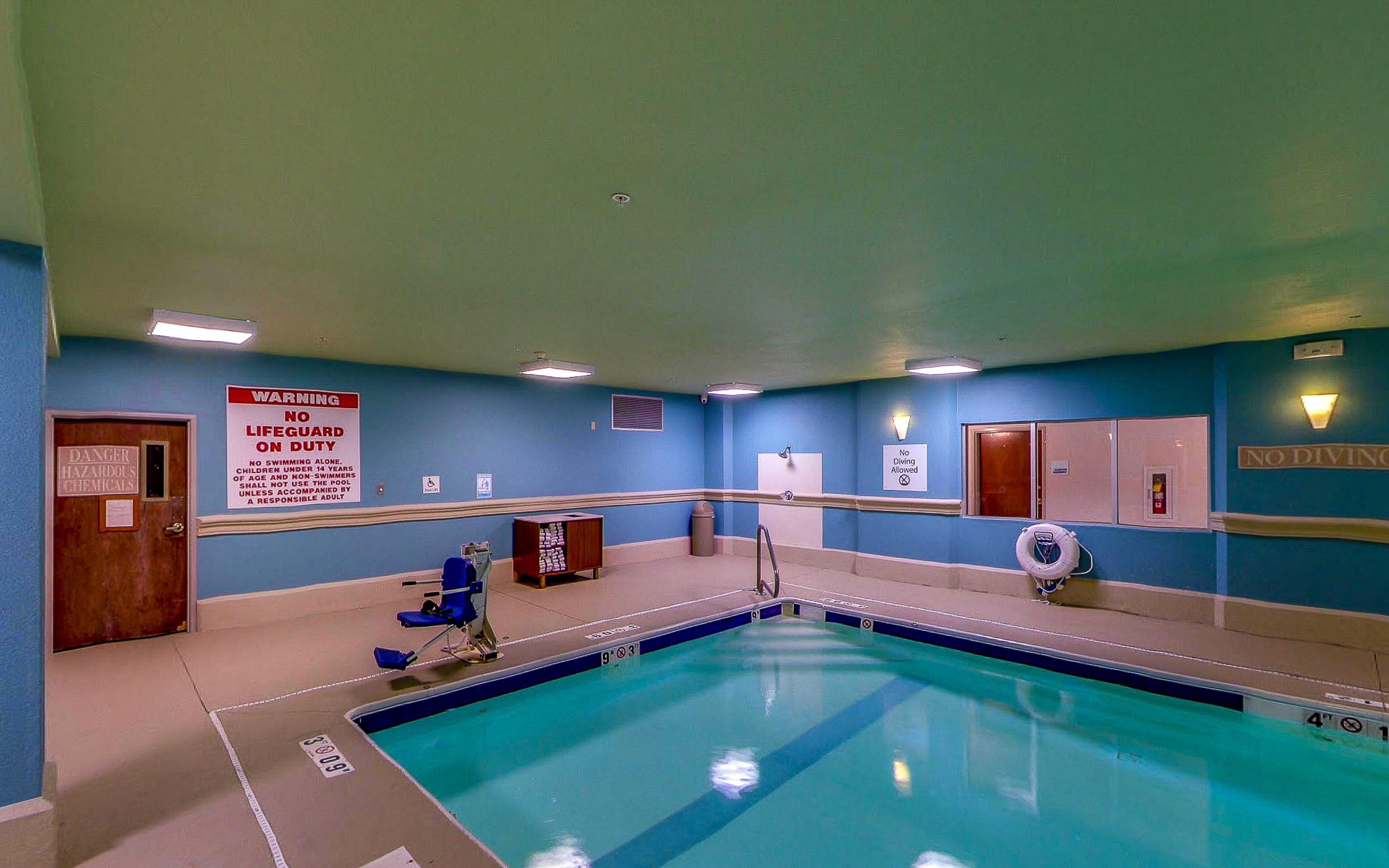 Holiday Inn Express Fort Wayne-East(New Haven) 20/39