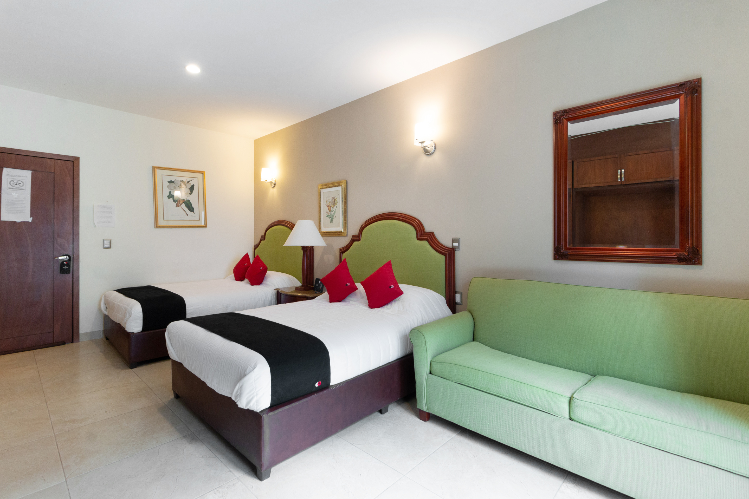 Standard Suite