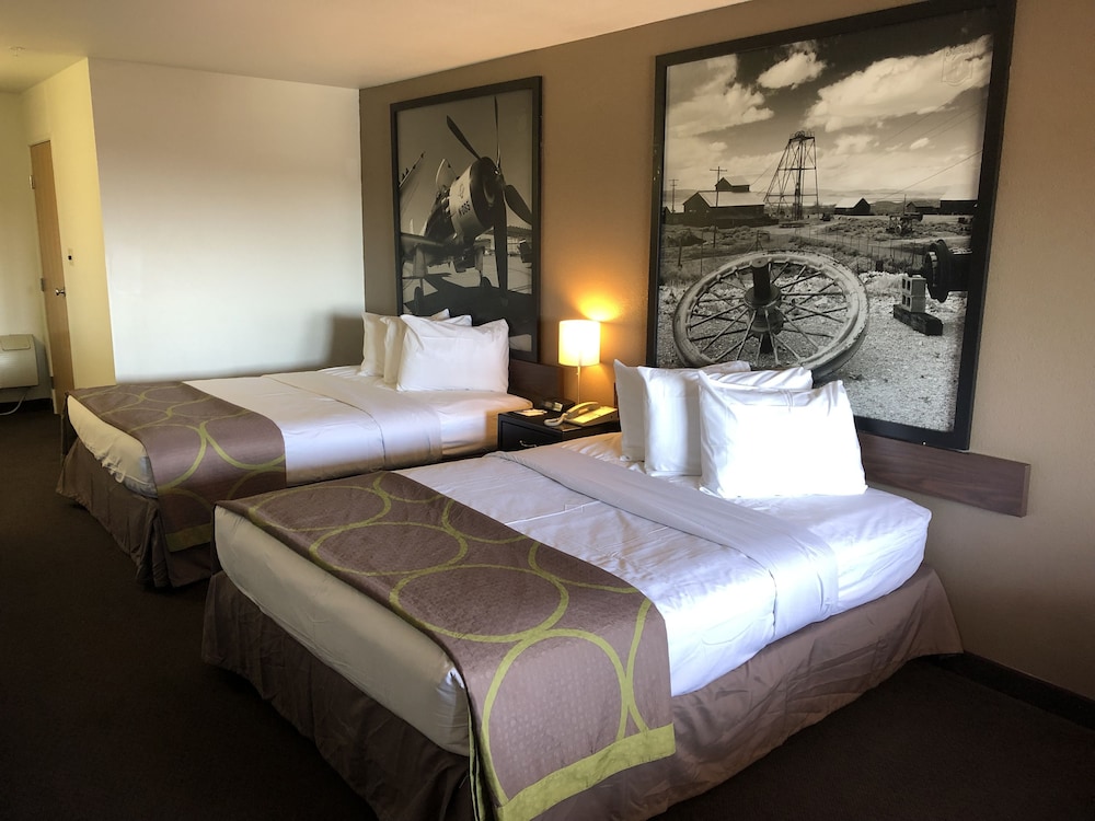Super 8 By Wyndham Fernley 3/25