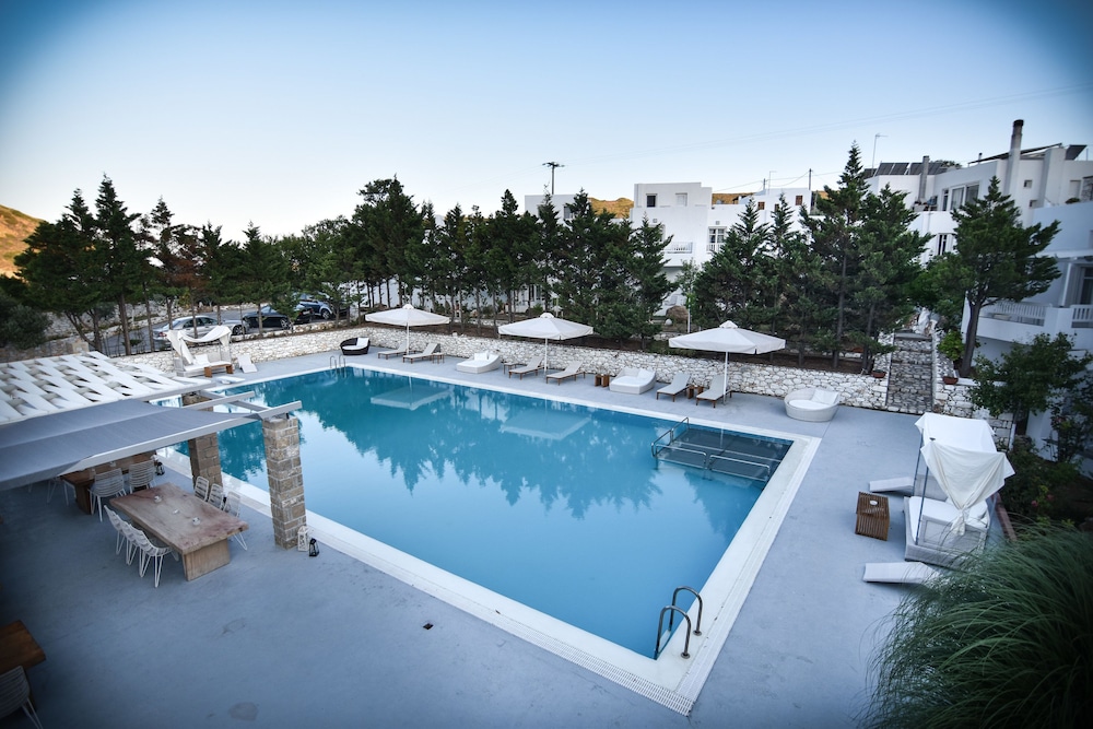 Nefeli Hotel Skiros 46/65