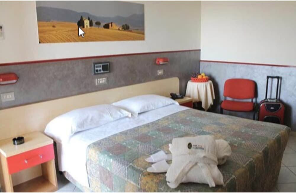 Hotel Santa Caterina 6/24