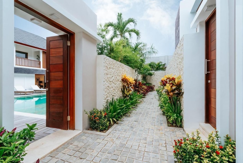 Vienna Villas Seminyak 20/20