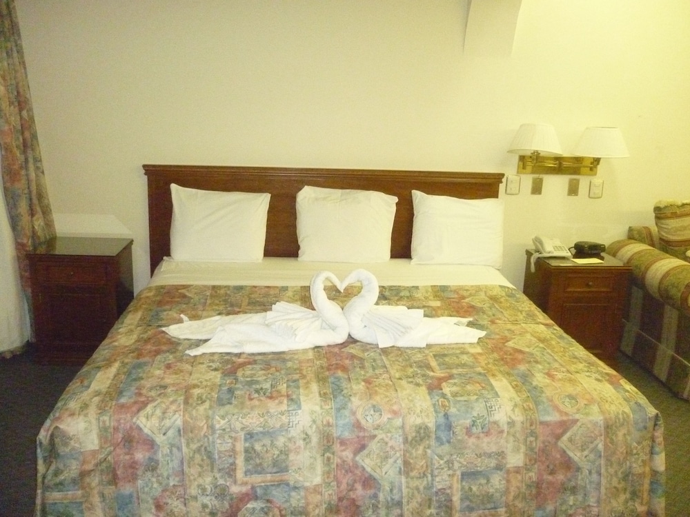 Hotel Hacienda de los Angeles 9/31