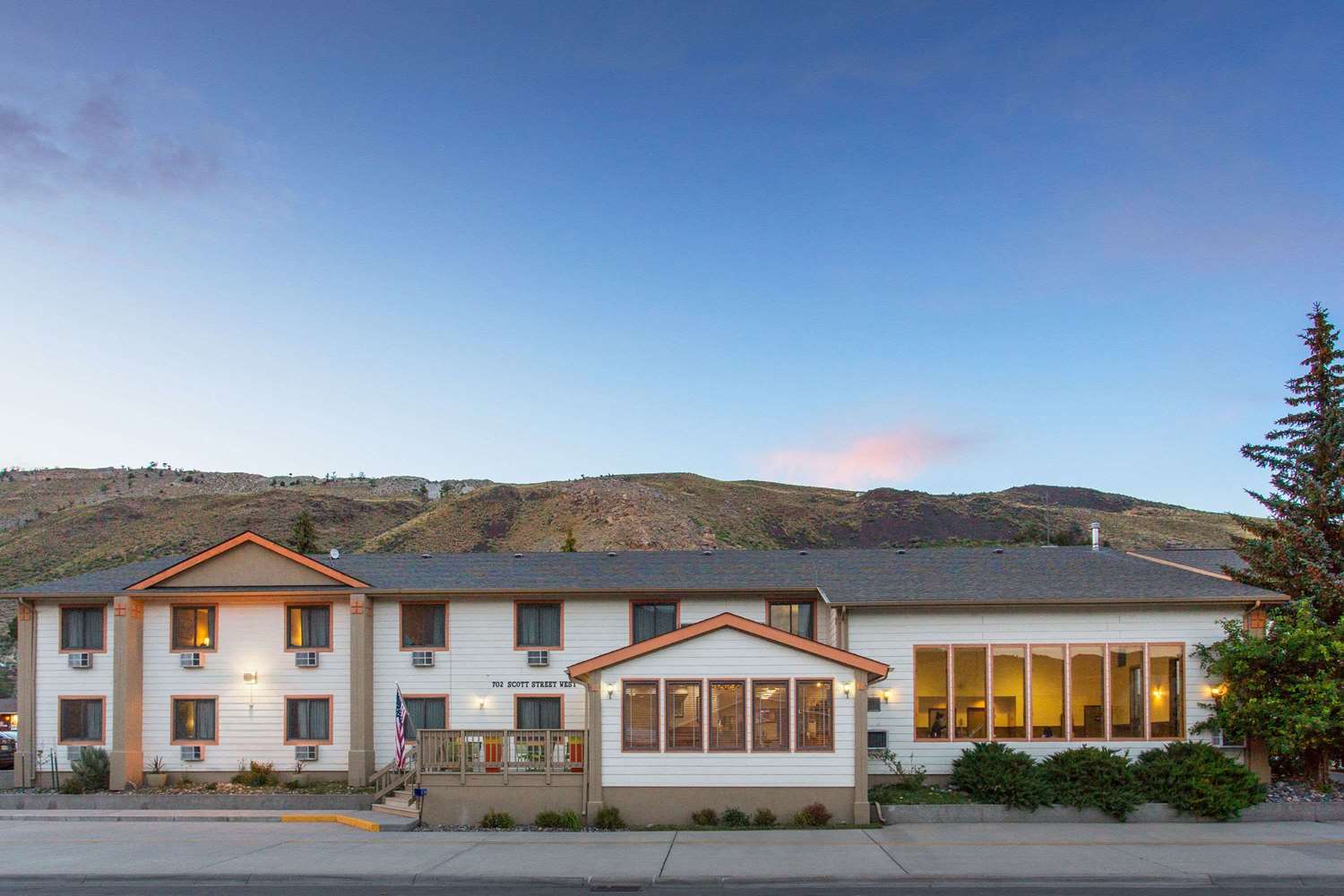 Super 8 By Wyndham Gardiner/Yellowstone Park Area 2/57