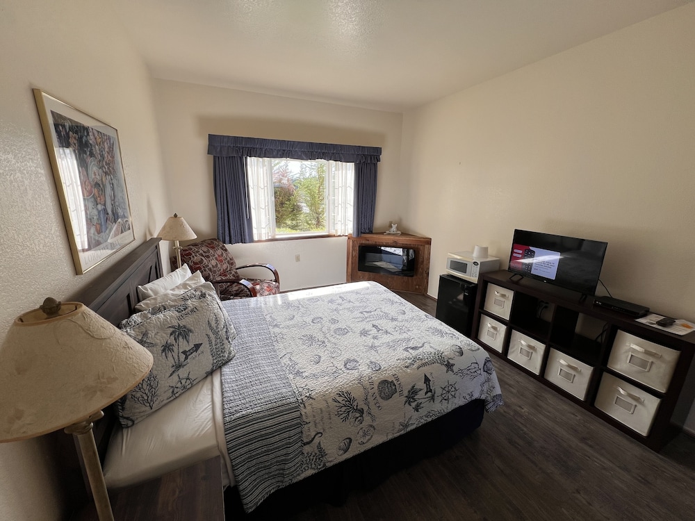 Gualala Country Inn 13/45