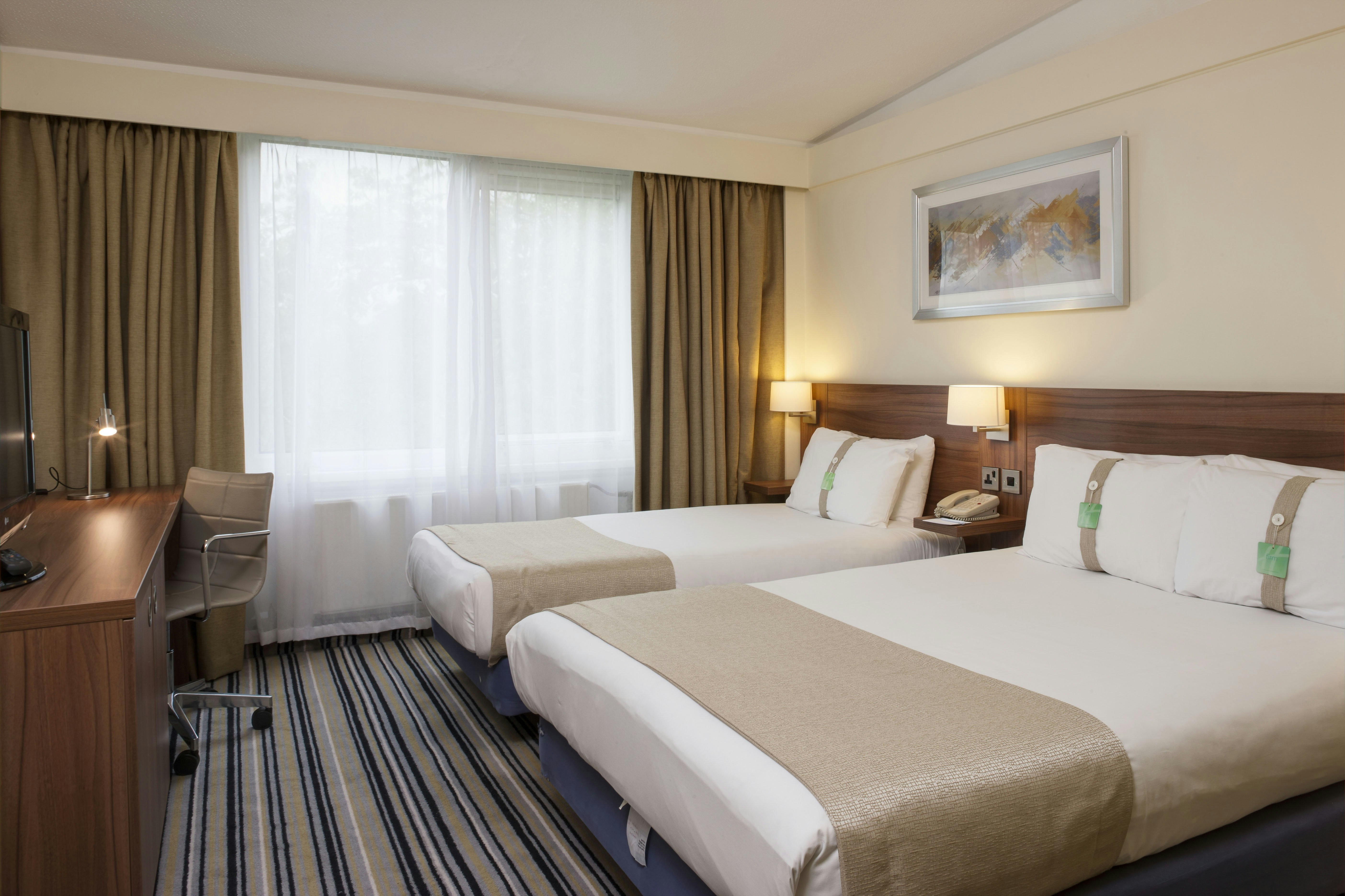 Holiday Inn Stoke On Trent M6 Jct 15 6/38
