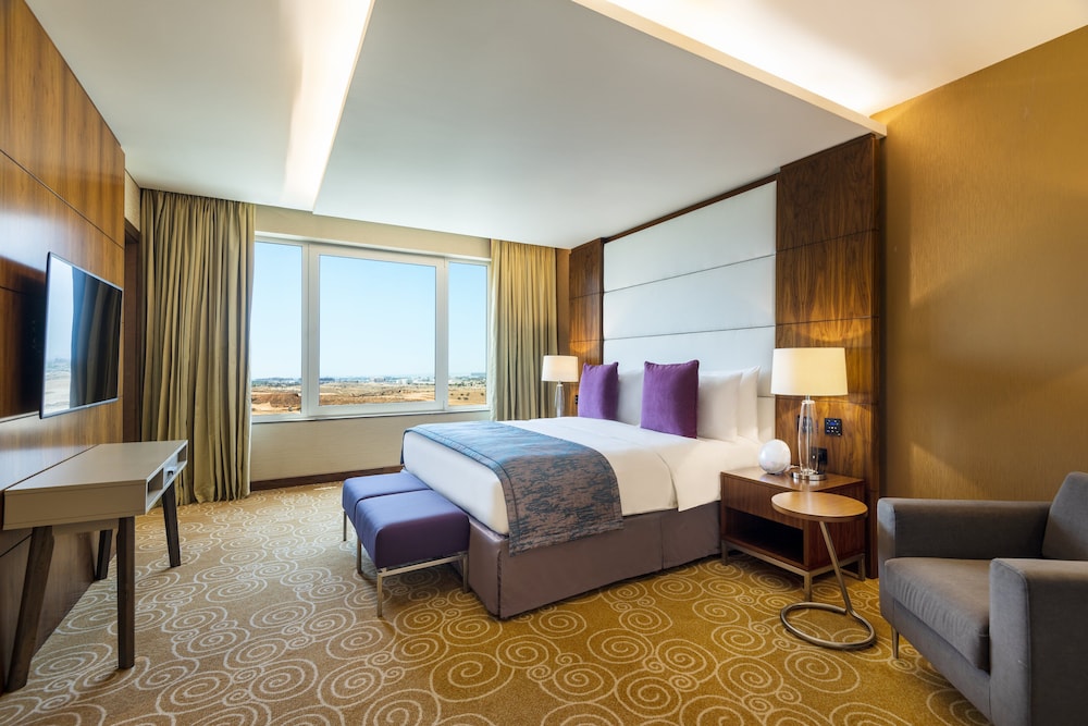 Crowne Plaza Muscat Oman Convention and Exhibition Centre (OCEC) 16/76