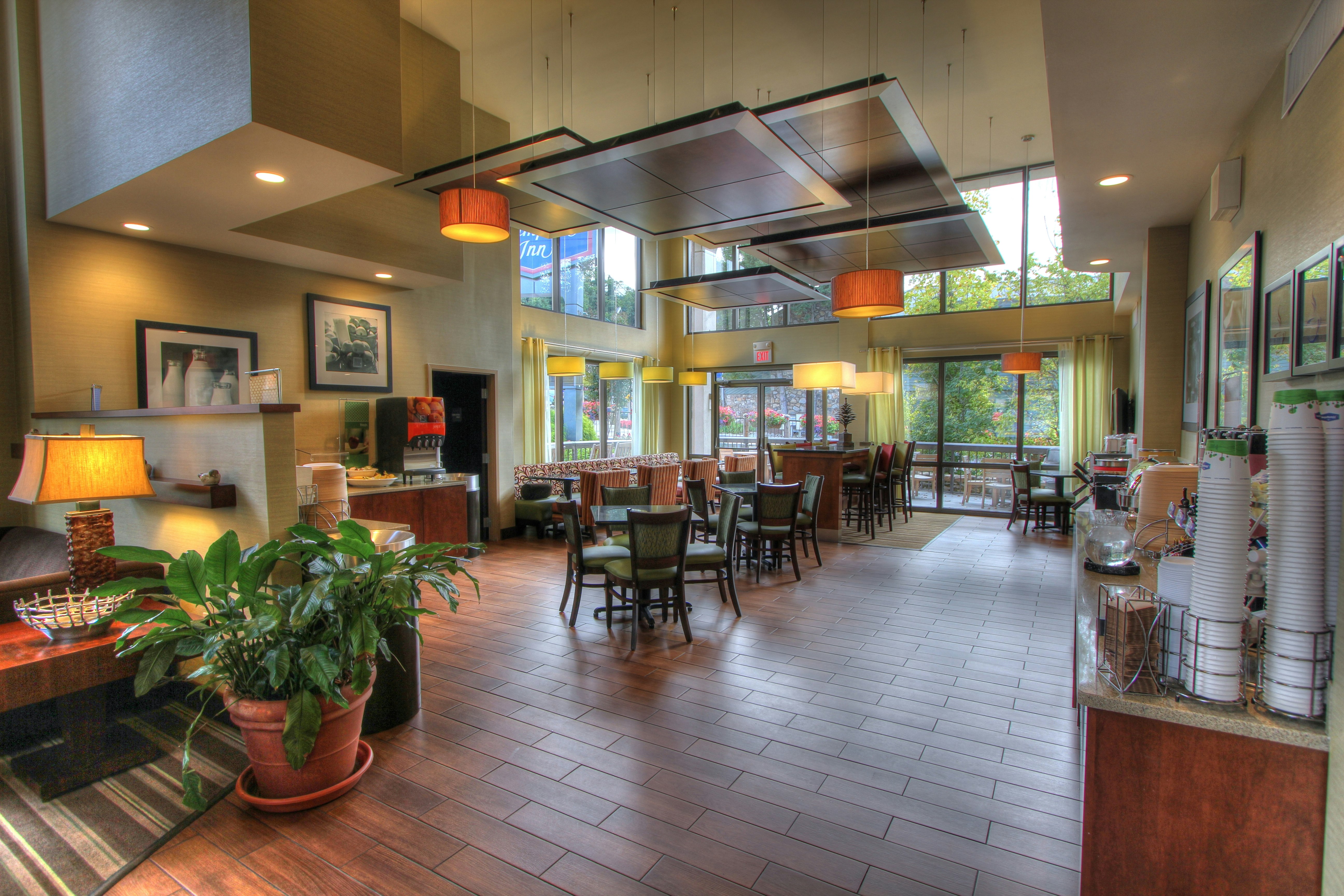 Hampton Inn Gatlinburg 45/68