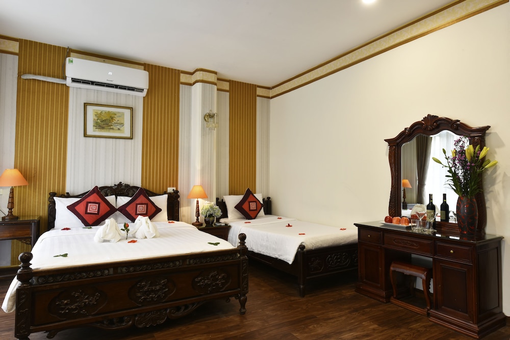 Ibiz City Hostel 3/30