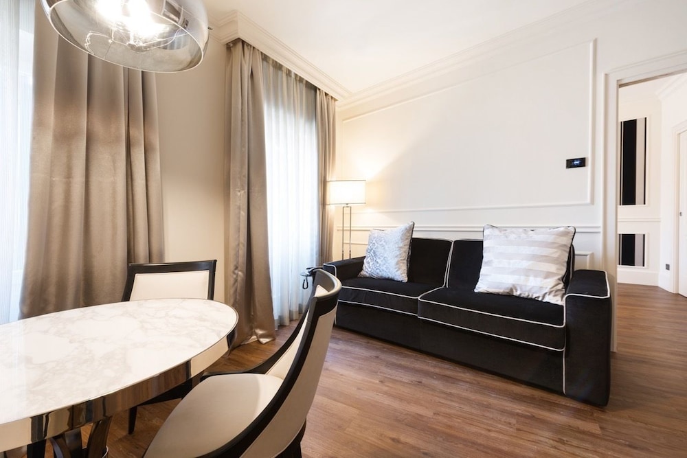 Aparthotel Verona House 13/50