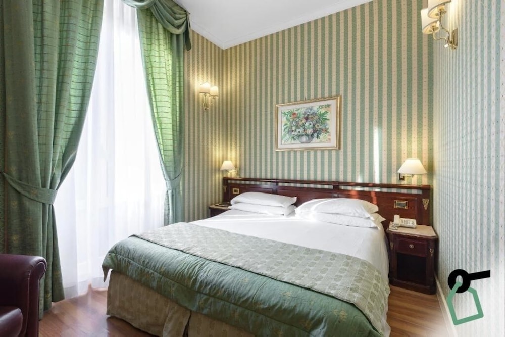 HOTIDAY Room Collection - Roma Porta Pia 19/50