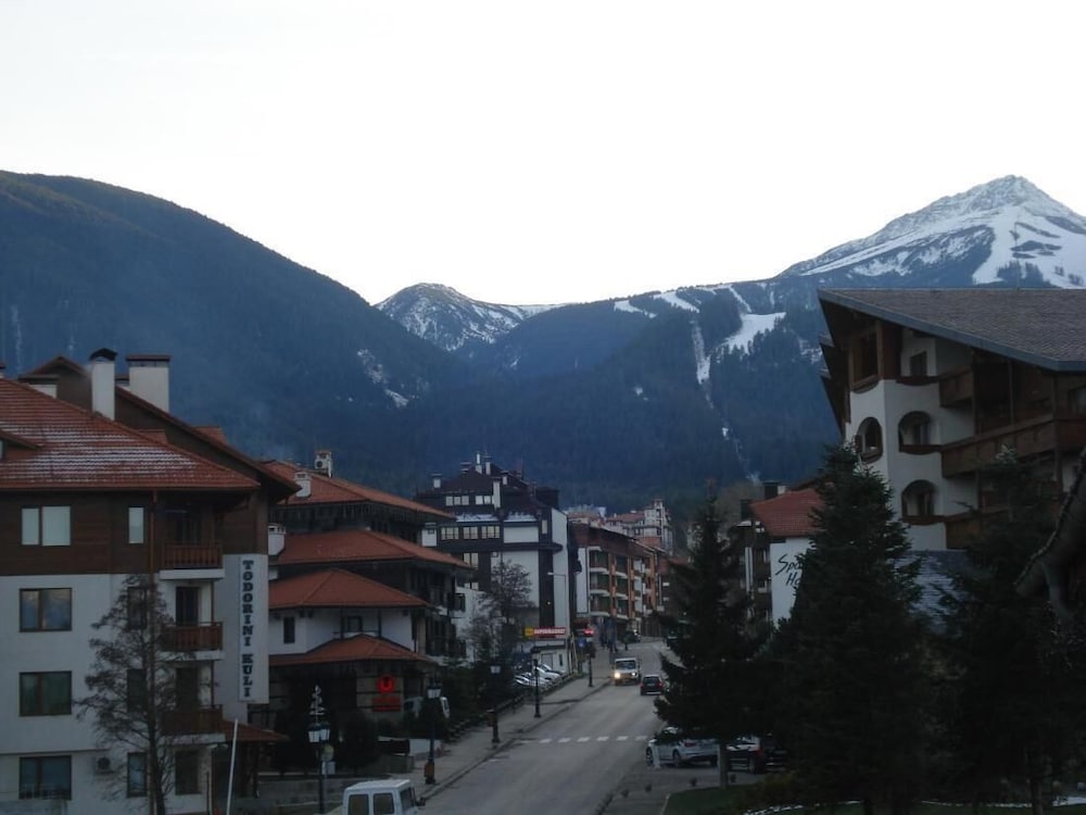 Guest Rooms Granat 2/50