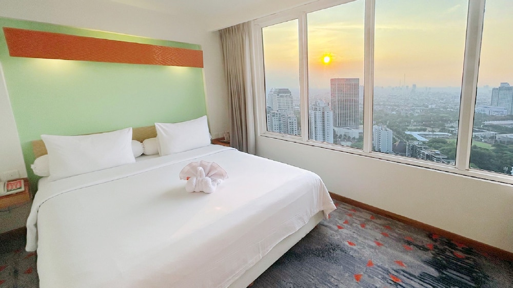 Harris Suites Fx Sudirman 12/49