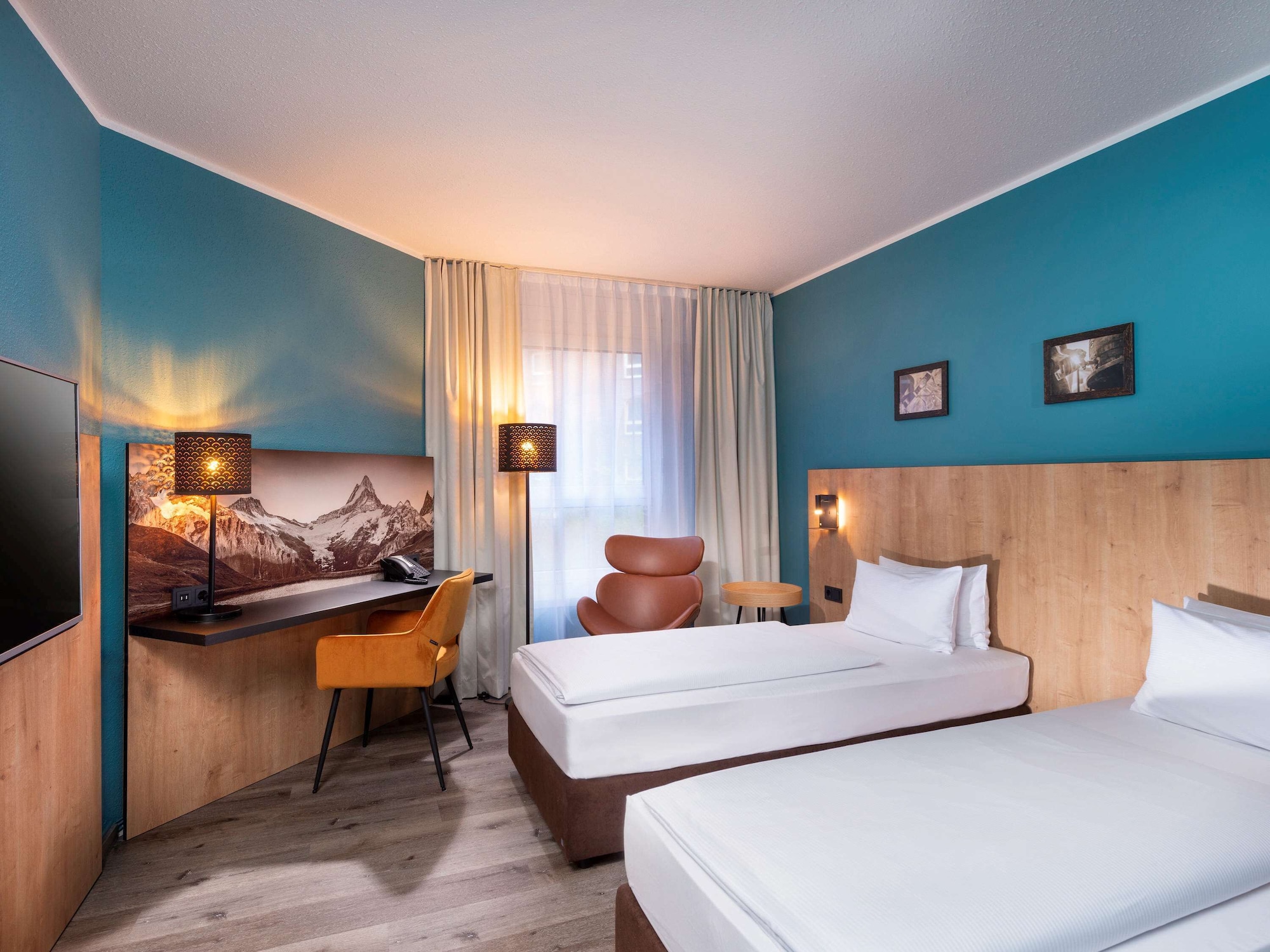 STANDARD, TWIN BEDS