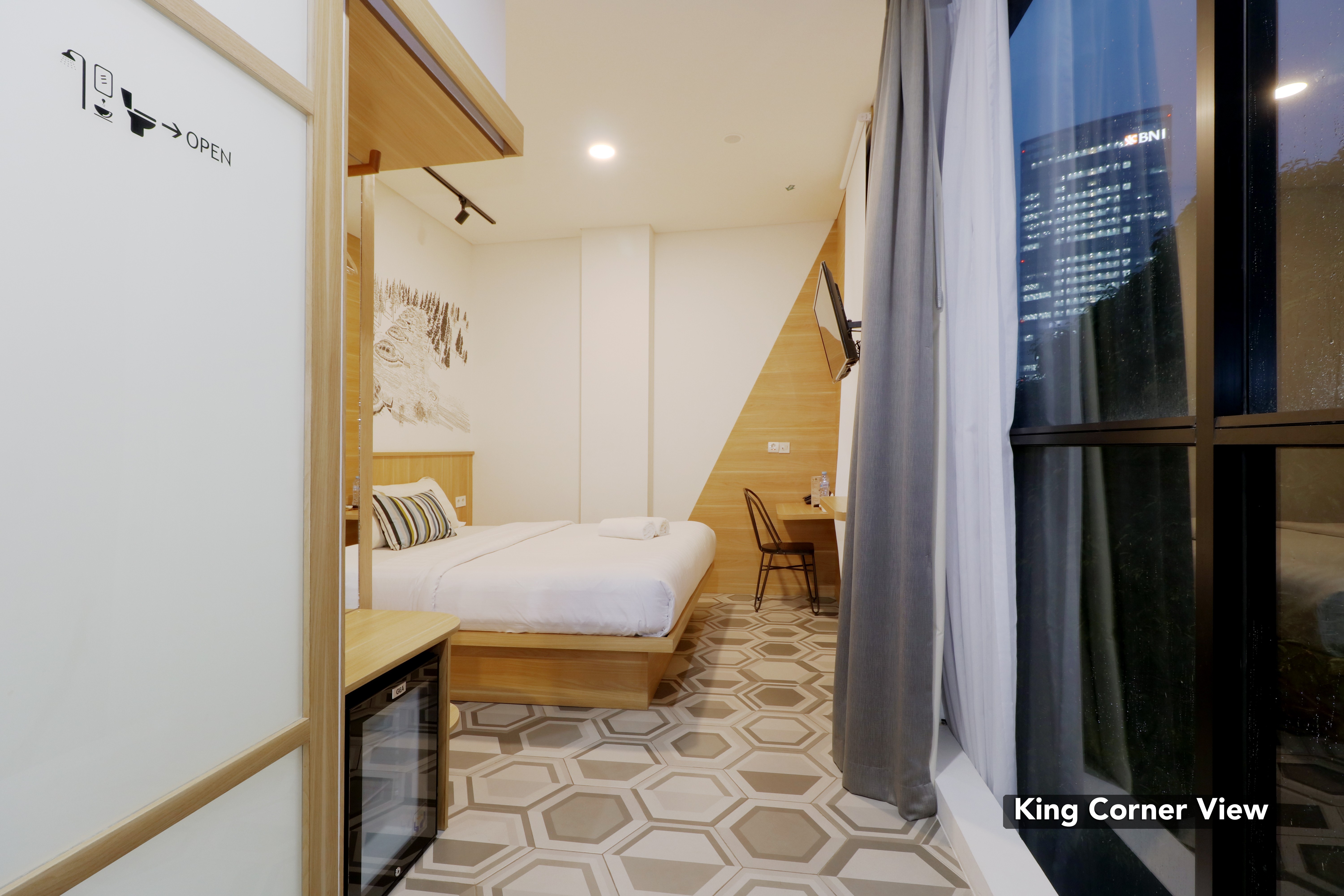 Casa Living Senayan 23/53
