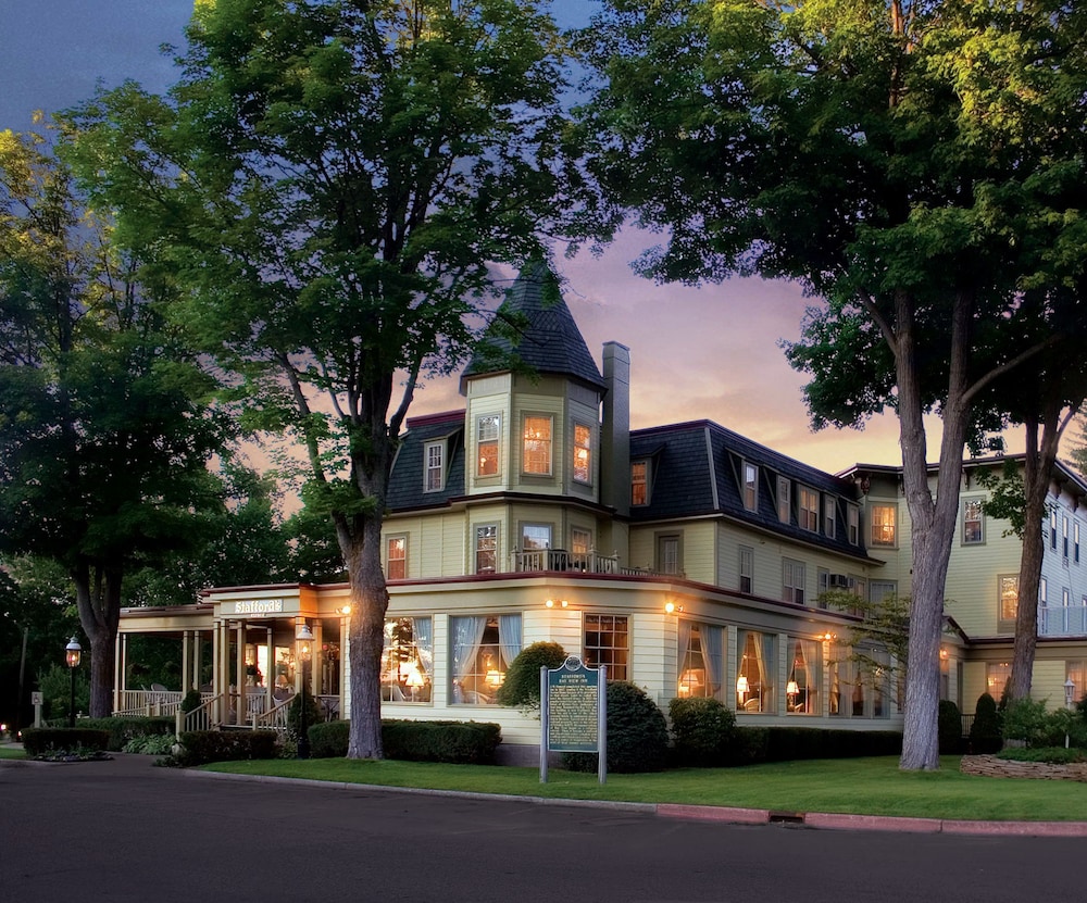 Stafford s Bay View Inn 2/50