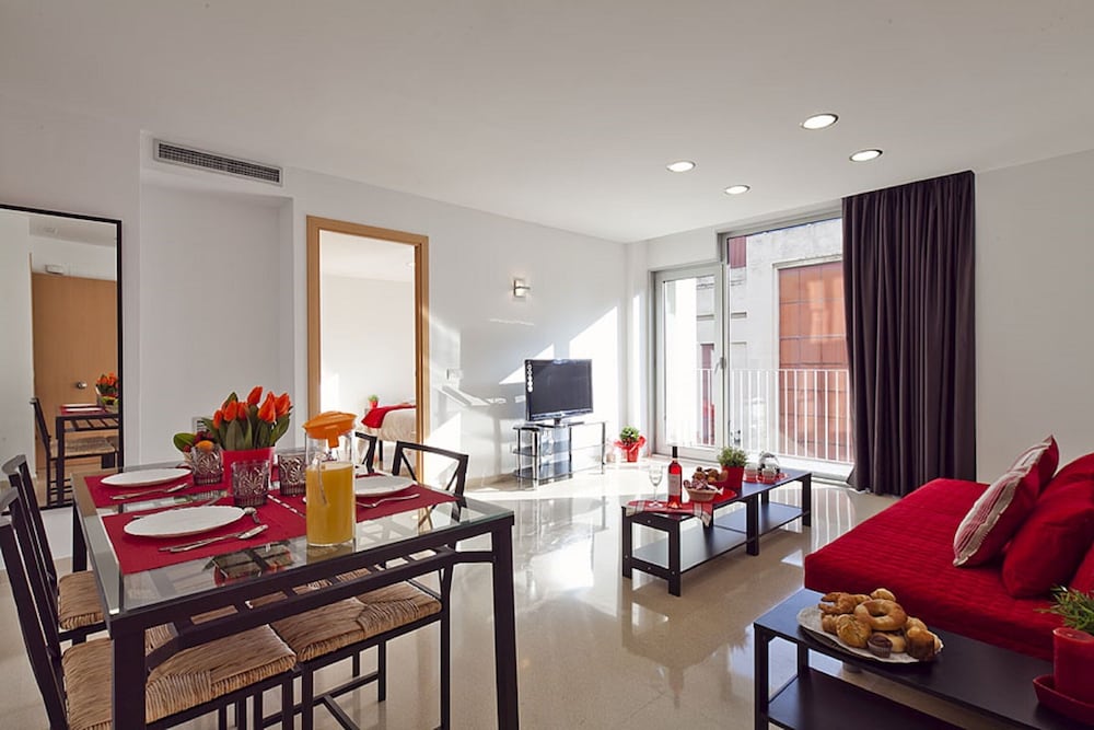 CHARMSUITES NOU RAMBLA APARTMENTS 16/42
