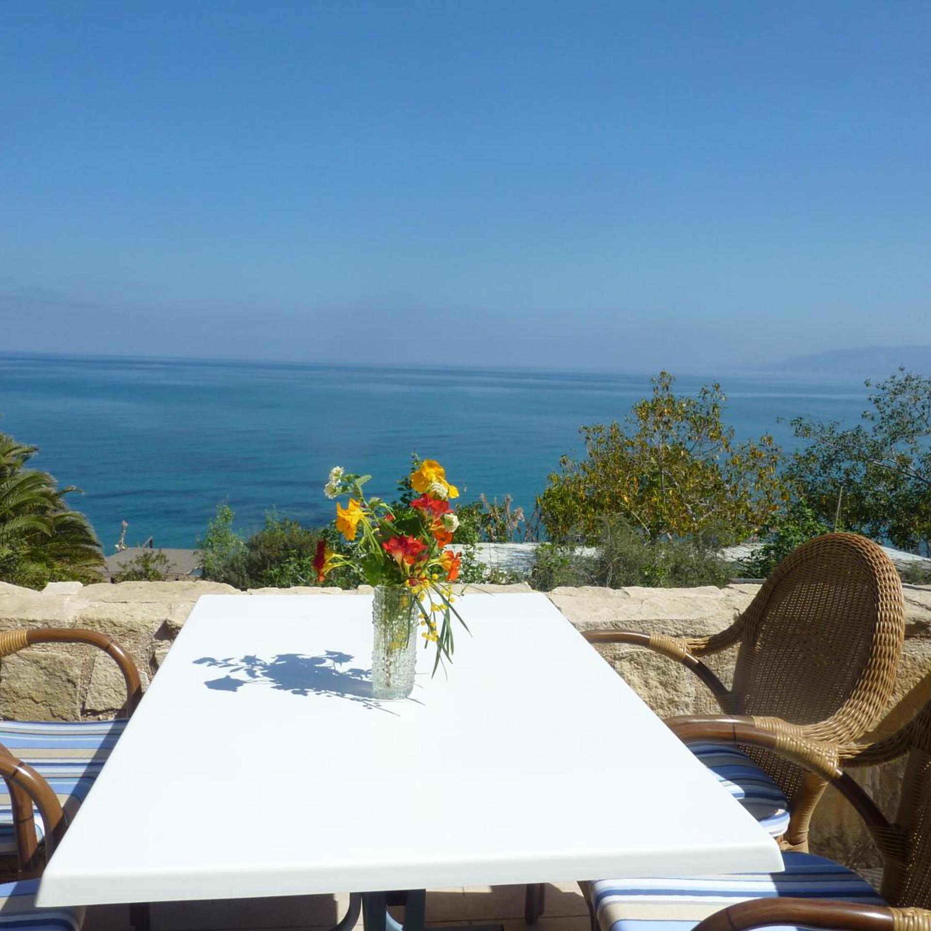 Aphrodite Beach Hotel 32/51