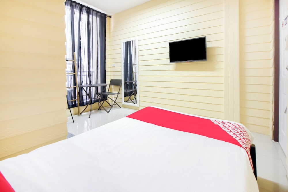 Norn Ranong Hostel 16/29