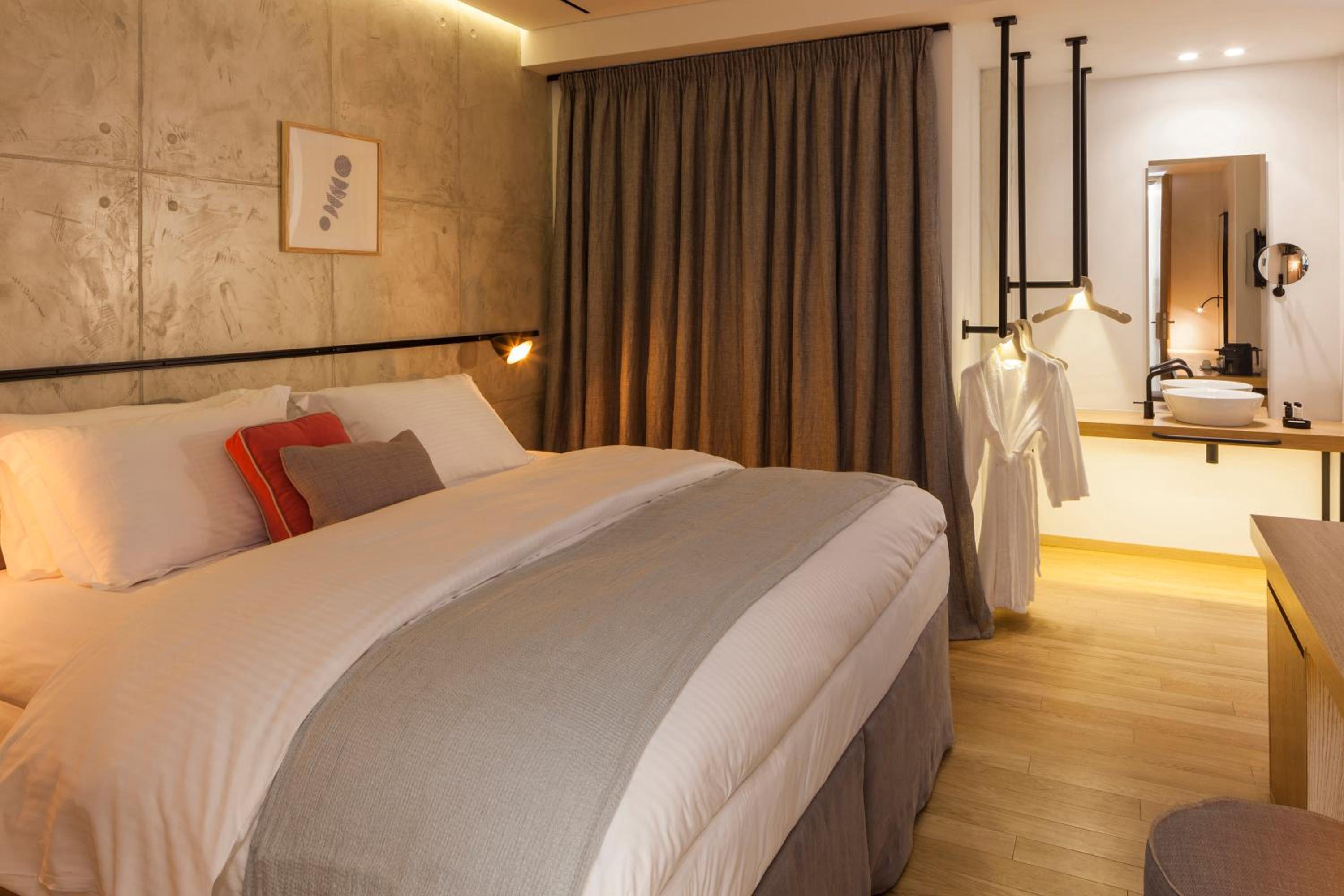 Inner, Budget, Double Bed