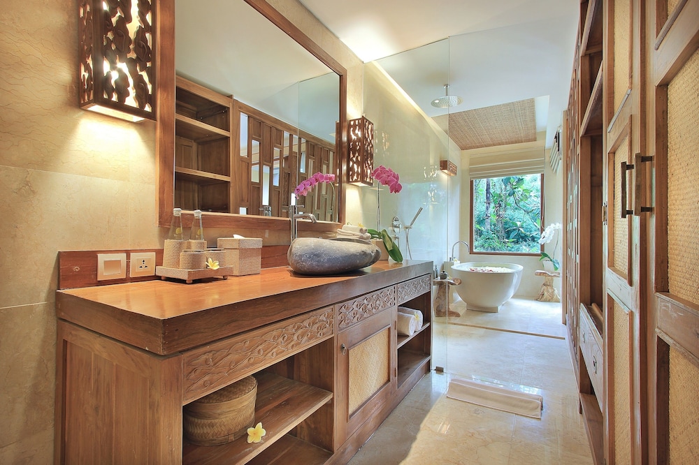 The Sankara Suites & Villas 52/73