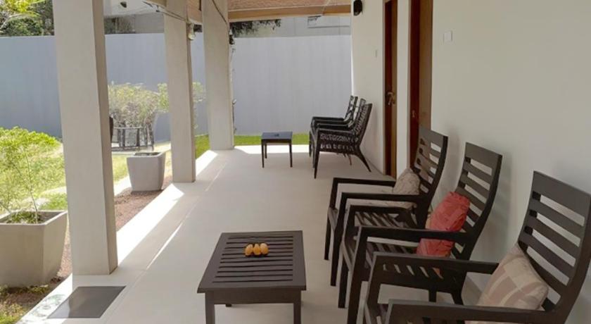 Avita Holiday Home 11/18