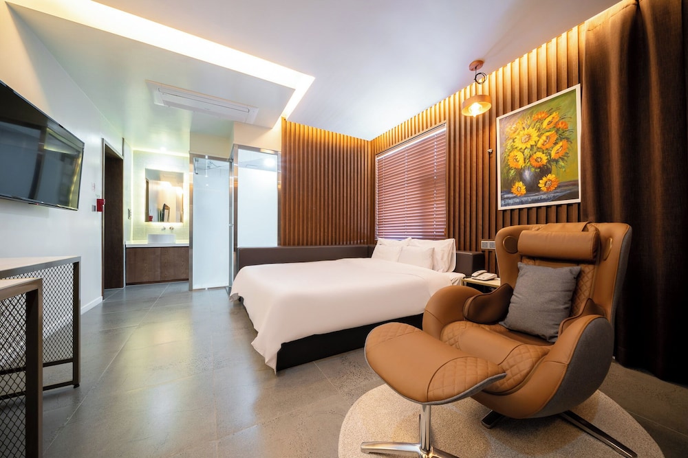 Divine Hotel Suncheon 14/37