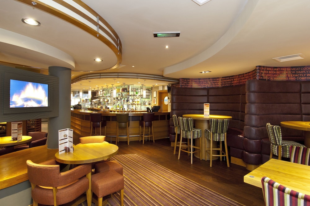 Premier Inn Burgess Hill 27/50