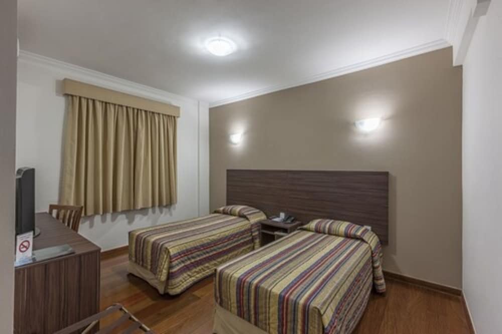ABBA HOTEL 30/44