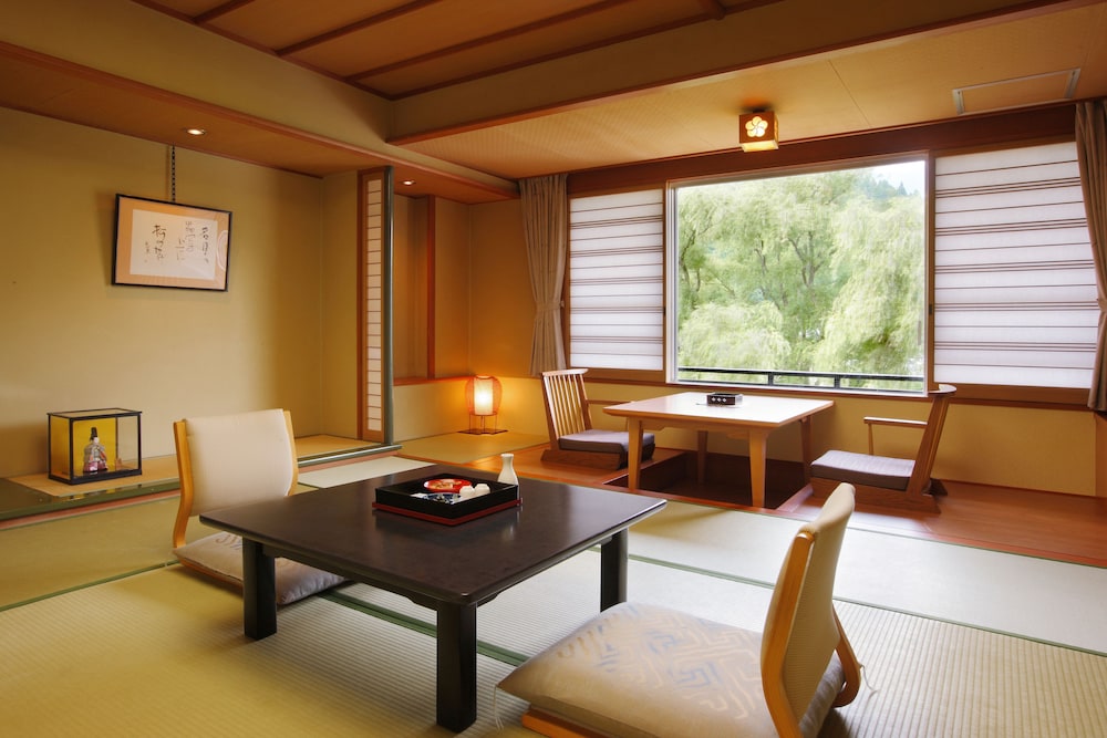 Yumeminoyado Kansyokan (ex Semi Onsen Yumemi no Yado Kanshokan) 27/50