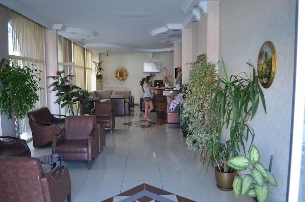 Ayvalik Palas Hotel 24/45