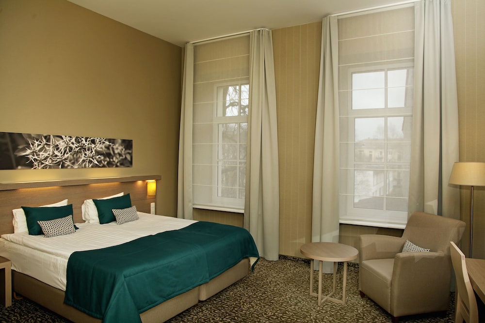 City Hotels Algirdas 8/47